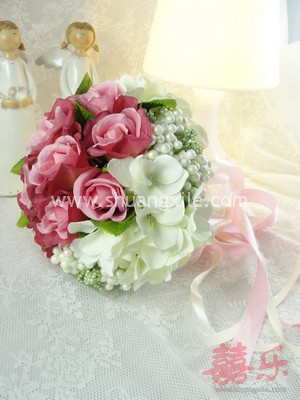 Pink Rose Bud Hand Bouquet